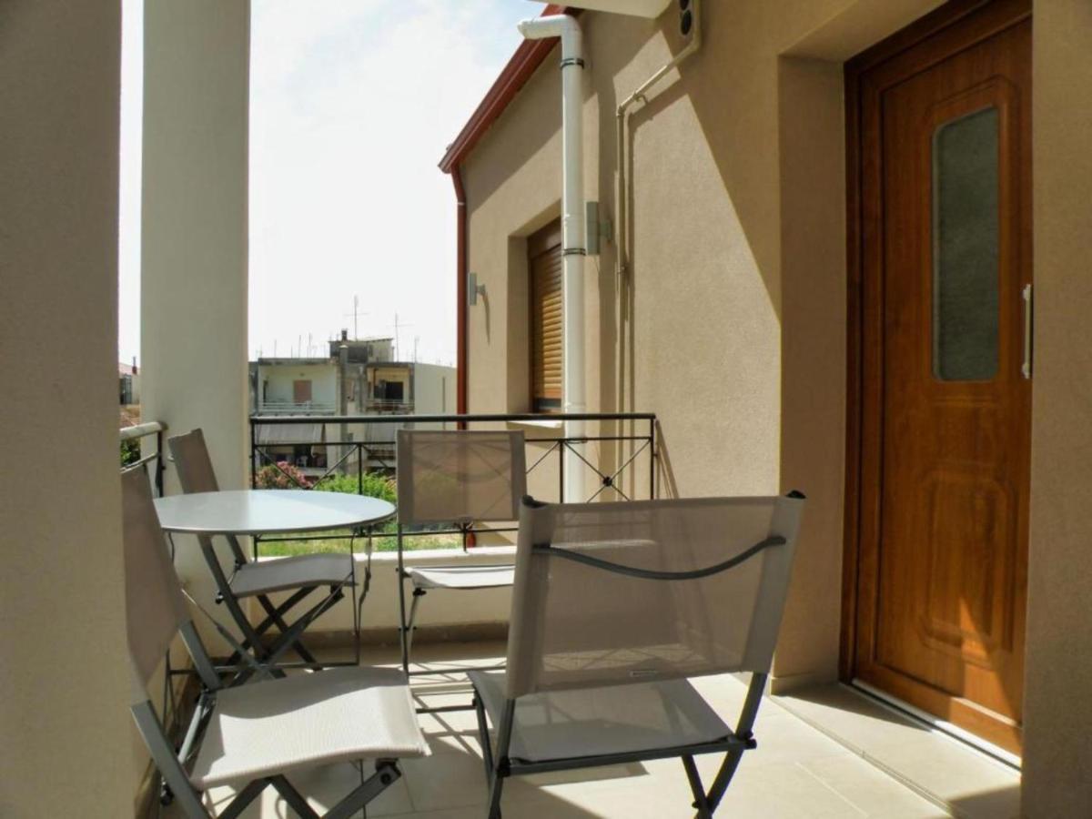 Enjoy Meteora Two Apartment Калампака Екстериор снимка